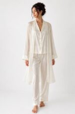 Off white Chiffon Lounge Robe